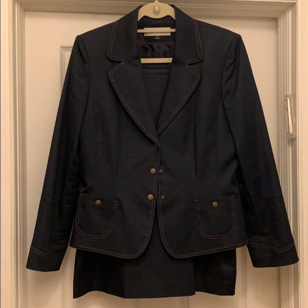 Tahari Skirt Suit